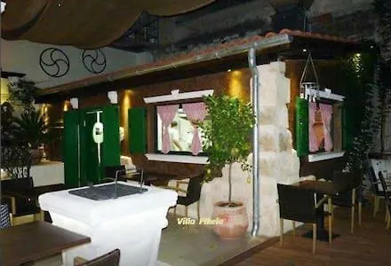 Old Center Rustic Stone House Pikela Apartman